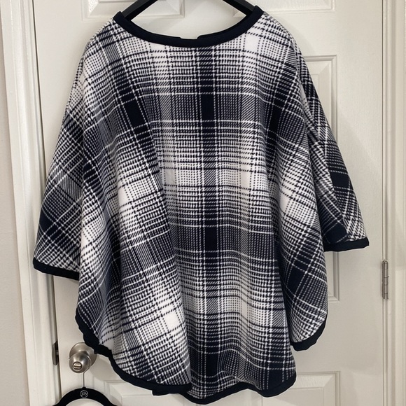 Plaid fleece cape/poncho with single rose button/clasp at neckline - 36” long - Picture 5 of 5